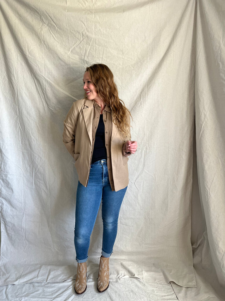 Hurst button up