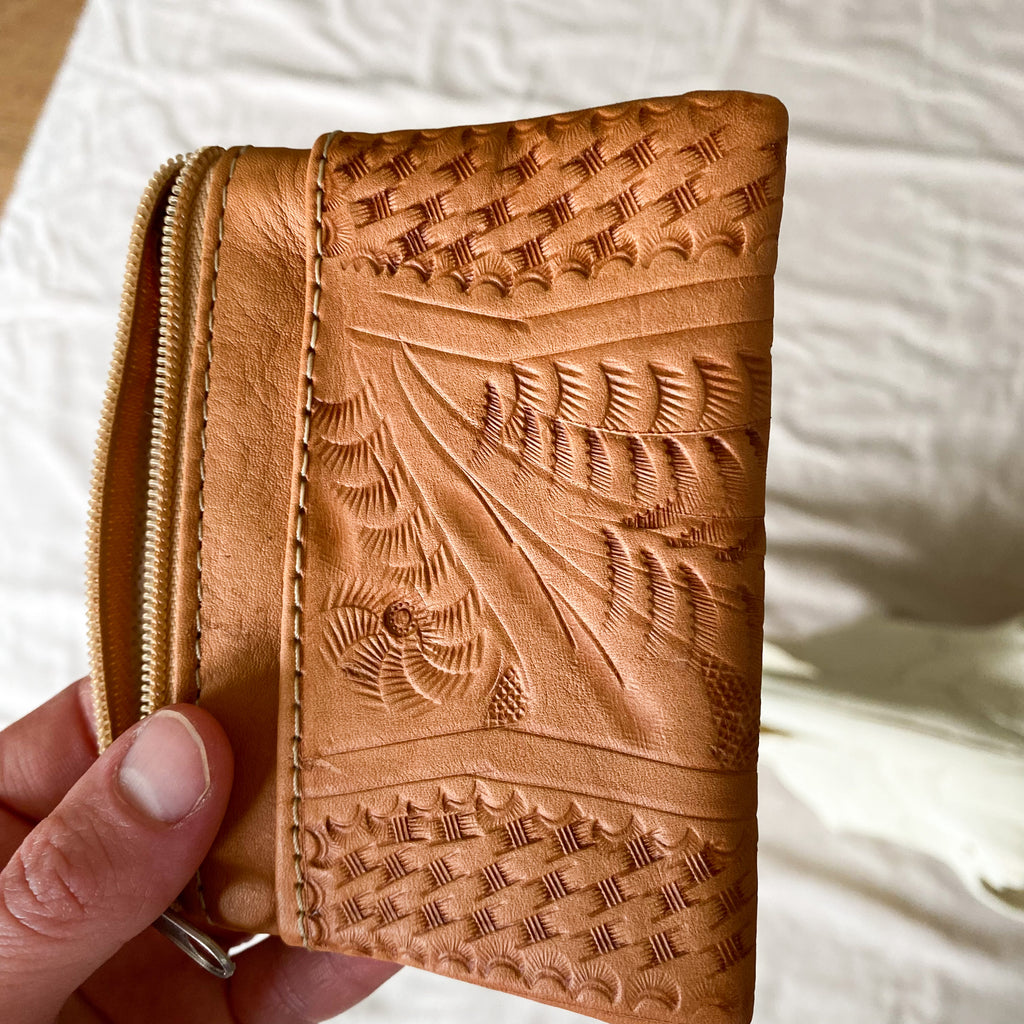 Dallas coin pouch