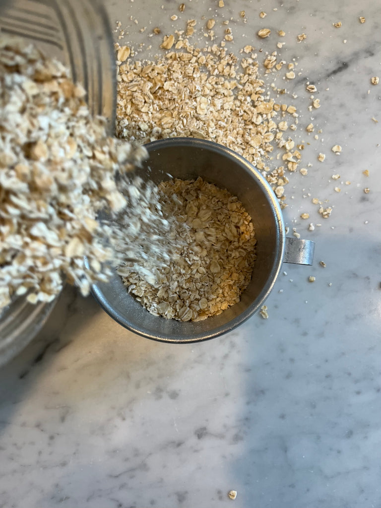 Aluminum handled cup