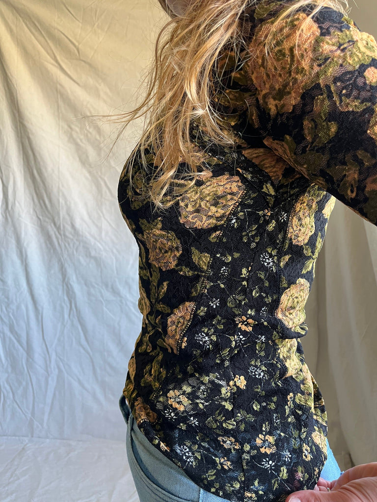 Brielle Garden Rose Top