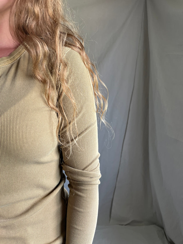 Free People Aggie Henley [mustard]