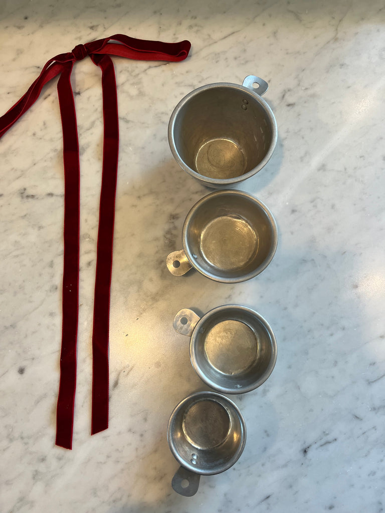 Aluminum measuring cup set [A]