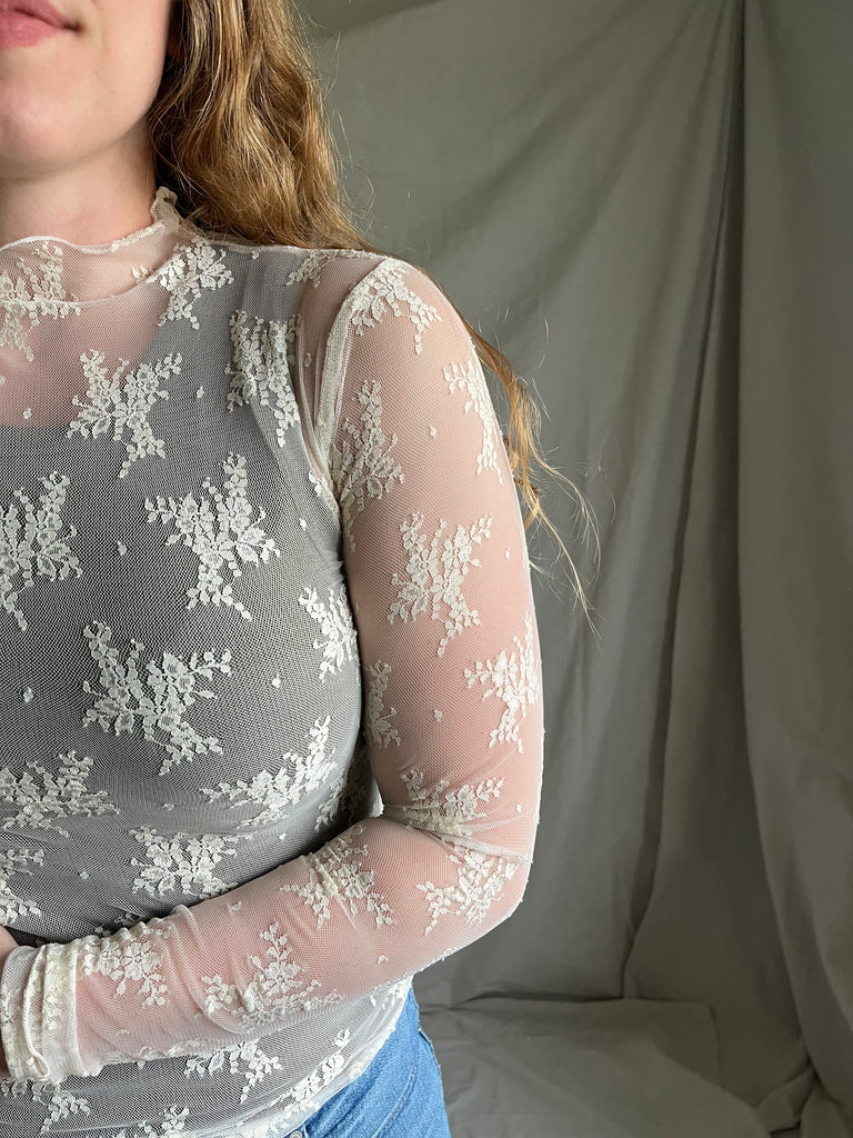 [restocked] Lady Lux layering top [cream]