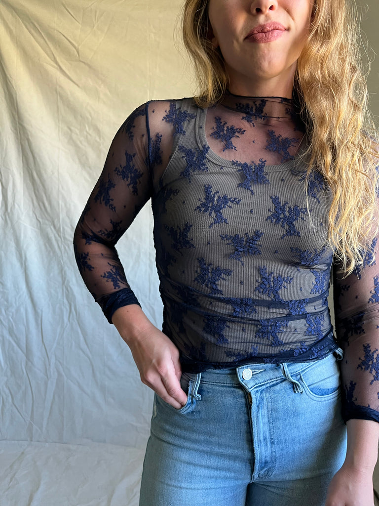 [new color alert] Lady Lux layering top [navy]