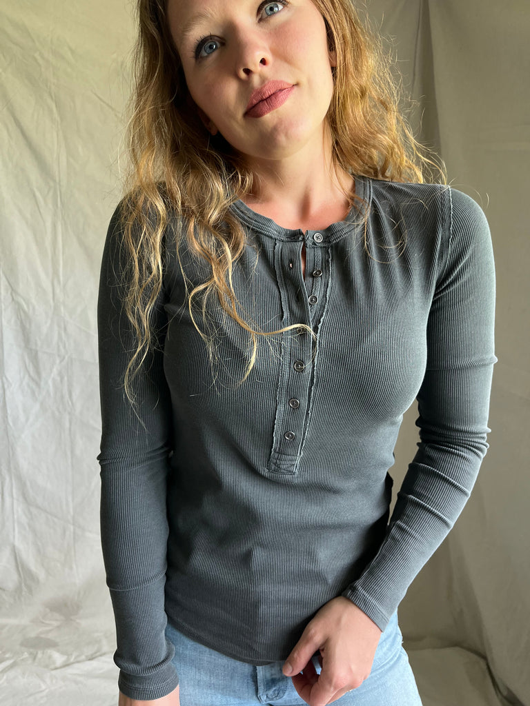 Free People Aggie Henley [charcoal]