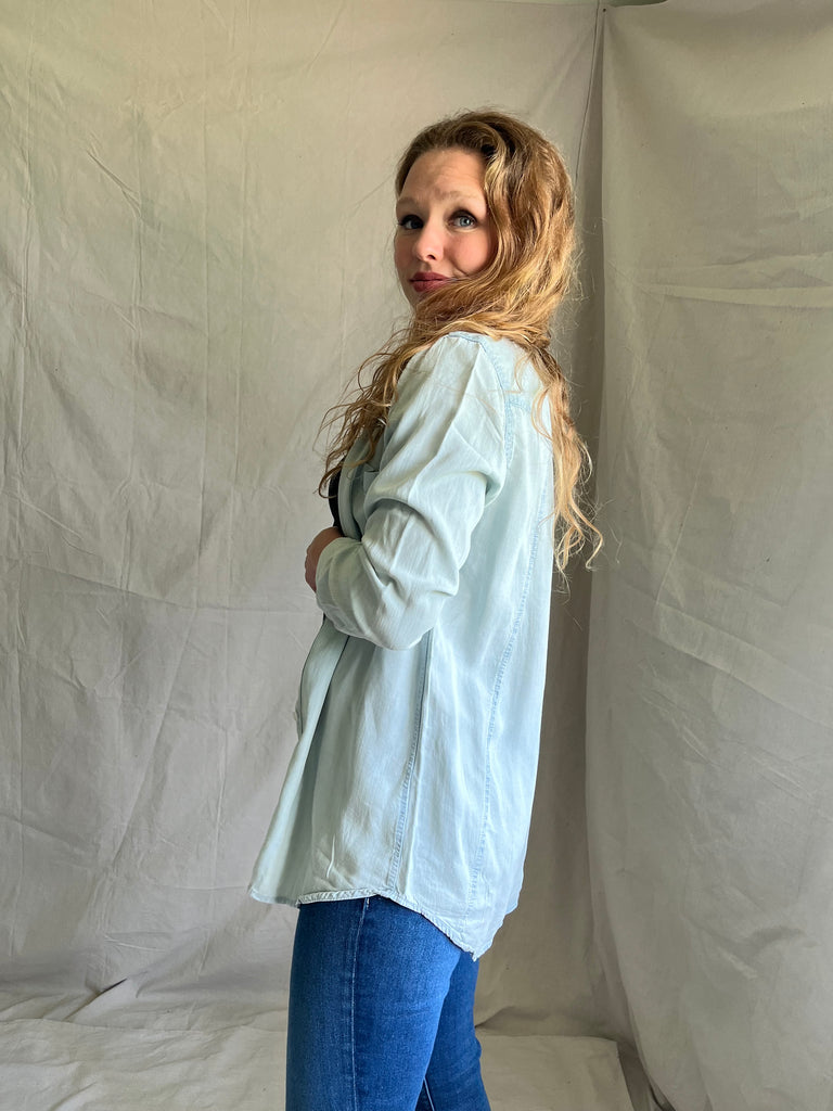 Colette button up [light wash] [now avail in XL]