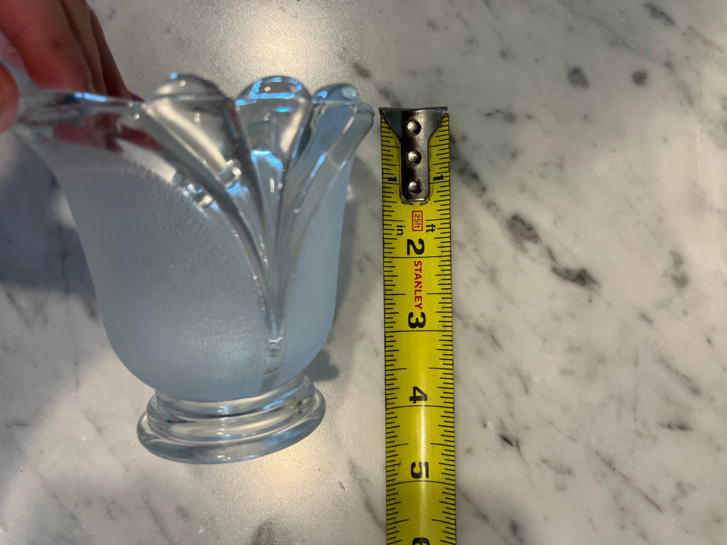 short shelf vase
