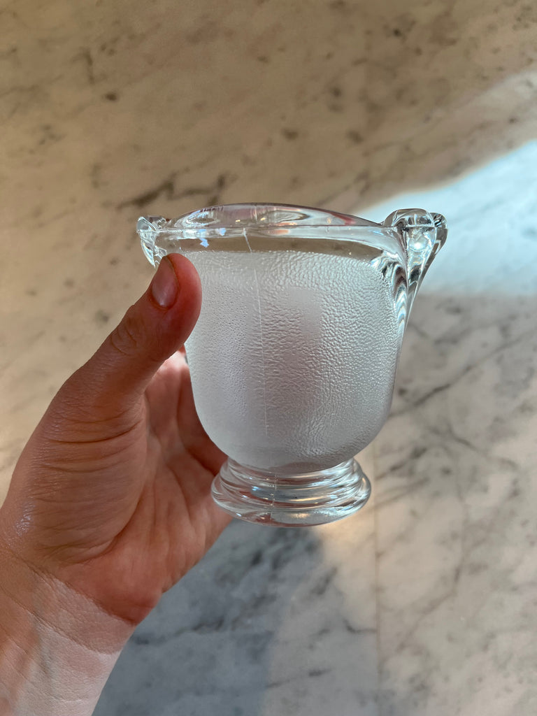 short shelf vase