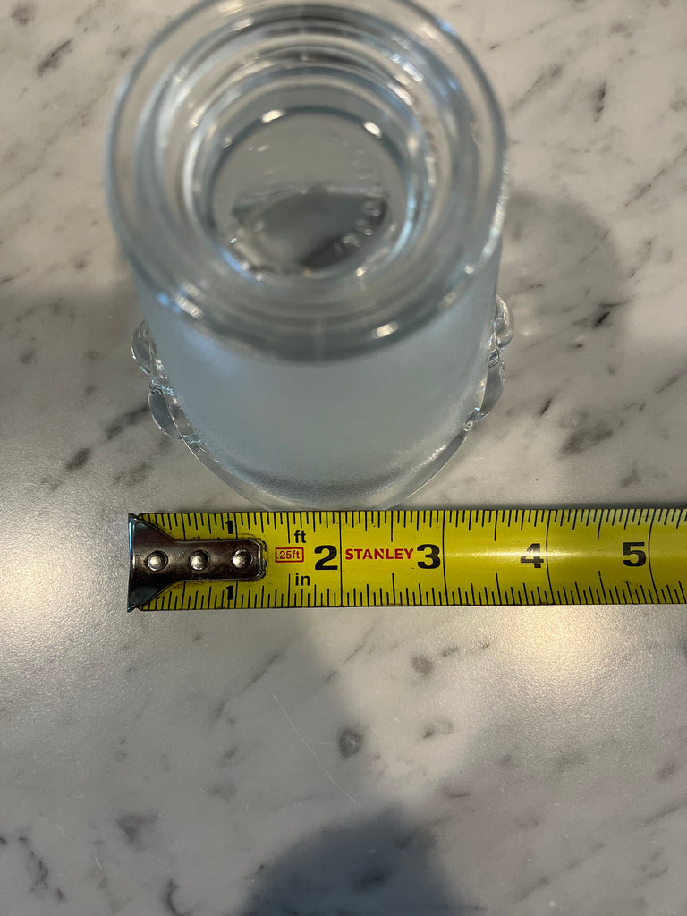 short shelf vase